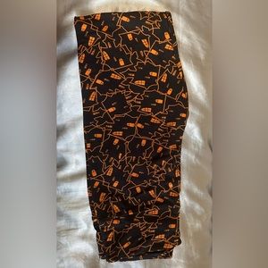 Lularoe Halloween and Christmas leggings